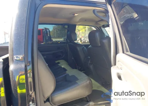 2006 Chevrolet Silverado 2500Hd Lt3 from USA, damaged, VIN 1GCHK23226F121284